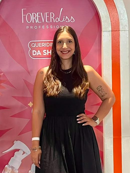 Carina Gallassi Oliveira
